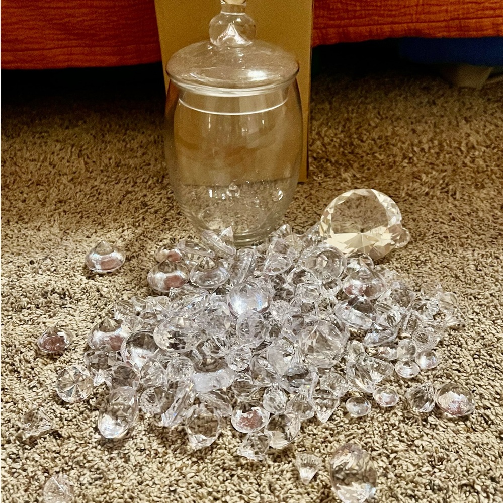Elegant Clear Crystal Gems with Glass Holder